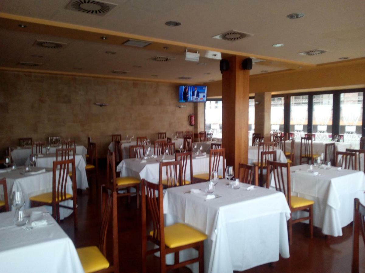 La Bilbaina Hotel Vitoria-Gasteiz Buitenkant foto