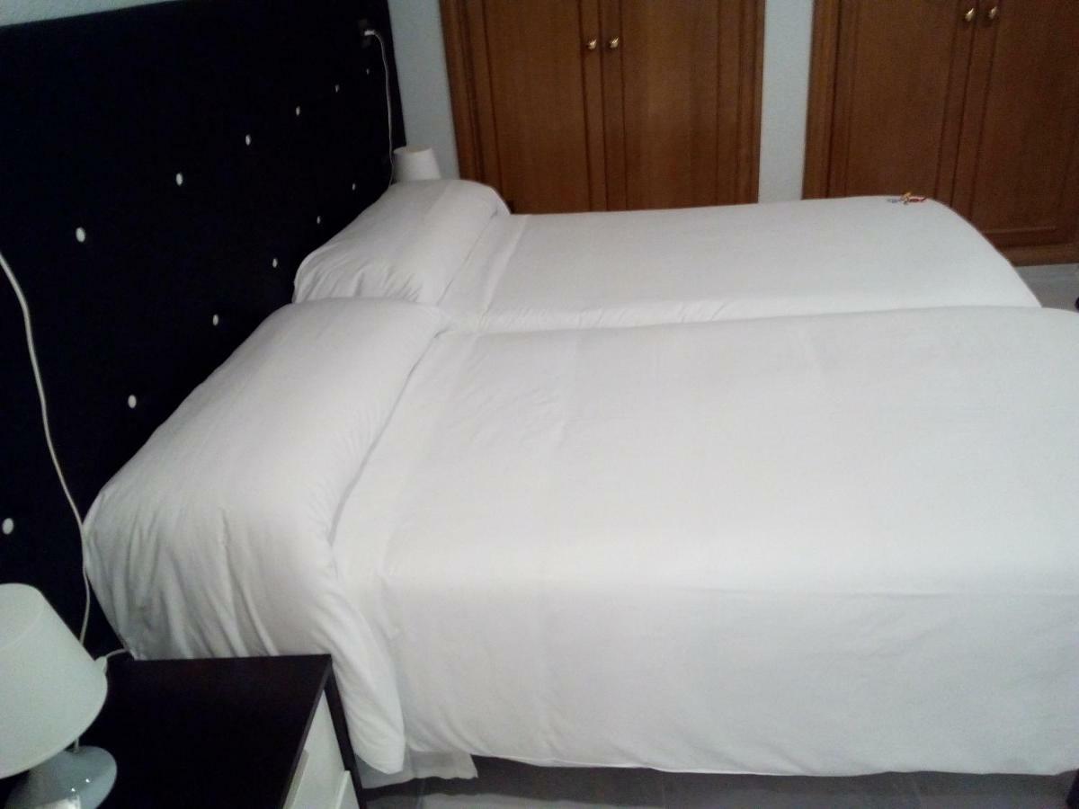 La Bilbaina Hotel Vitoria-Gasteiz Kamer foto