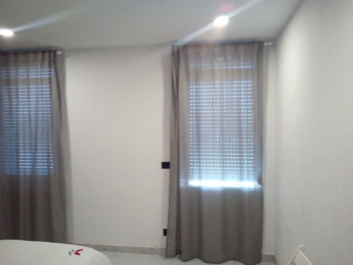 La Bilbaina Hotel Vitoria-Gasteiz Kamer foto